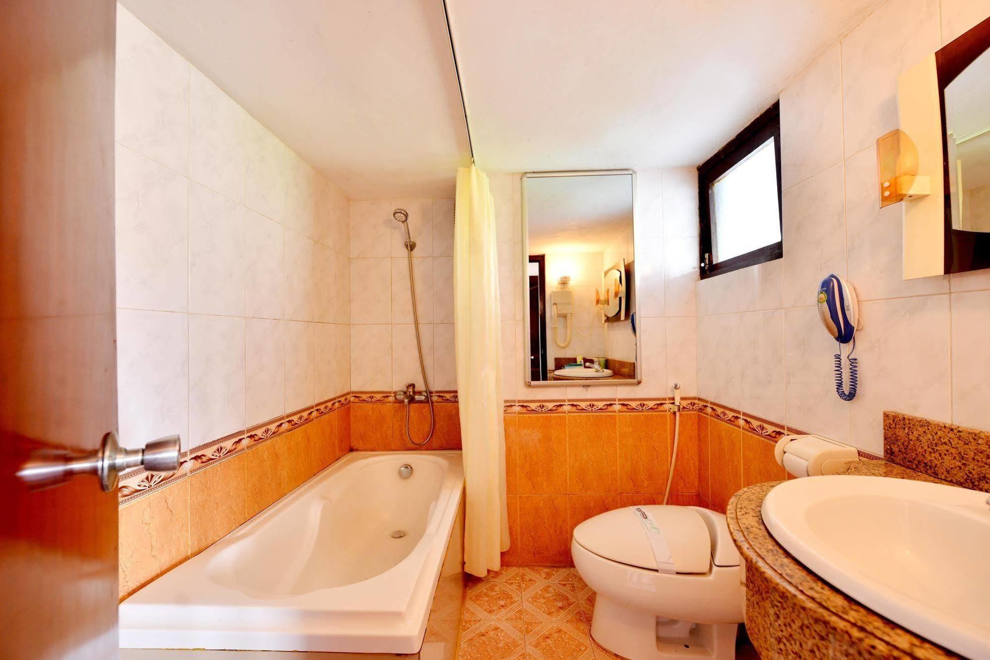 Grand Ha Long Hotel Eksteriør bilde